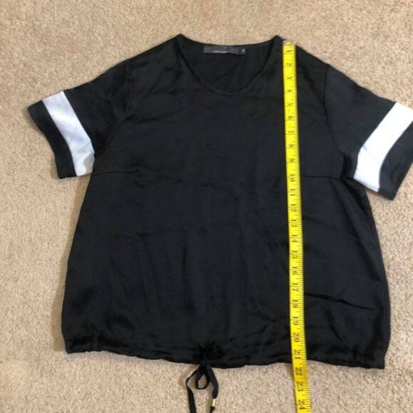 Bebe B&W Front Tie Shirt - Picture 5 of 7